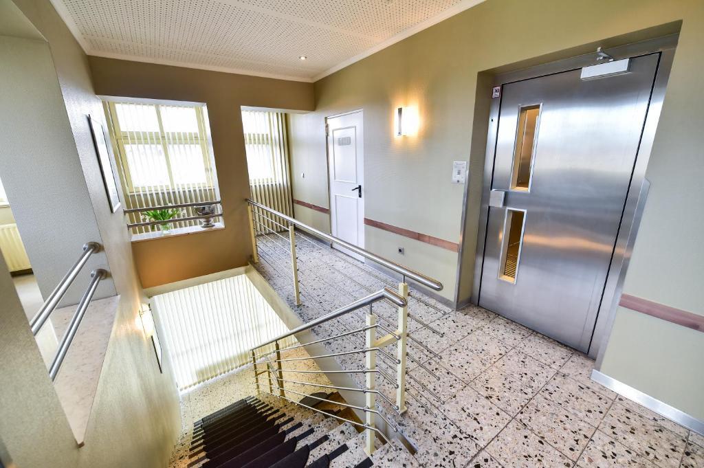 Stadt Hotel ايزيرلون المظهر الخارجي الصورة
