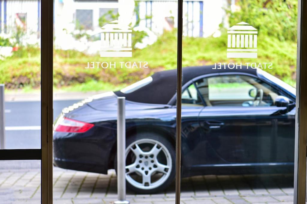 Stadt Hotel ايزيرلون المظهر الخارجي الصورة